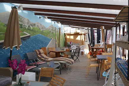 imgi_28_AF1QipM2vVQGTz8QJXWZTHayT8rN0Sqg3yrqn7chl88=s435-k-no